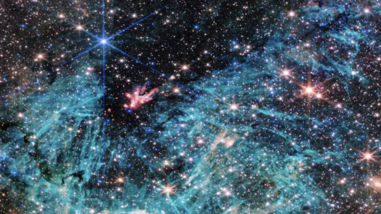 Webb's Telescope Peeks Inside Our Galaxy's Core